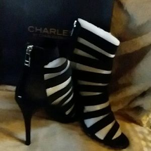 Charles David Rider Style Black Strappy Stilettos